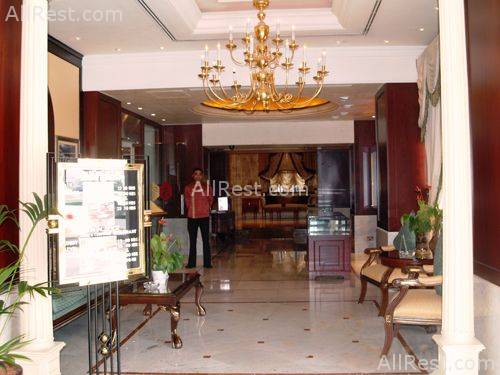 Ascot Hotel 3